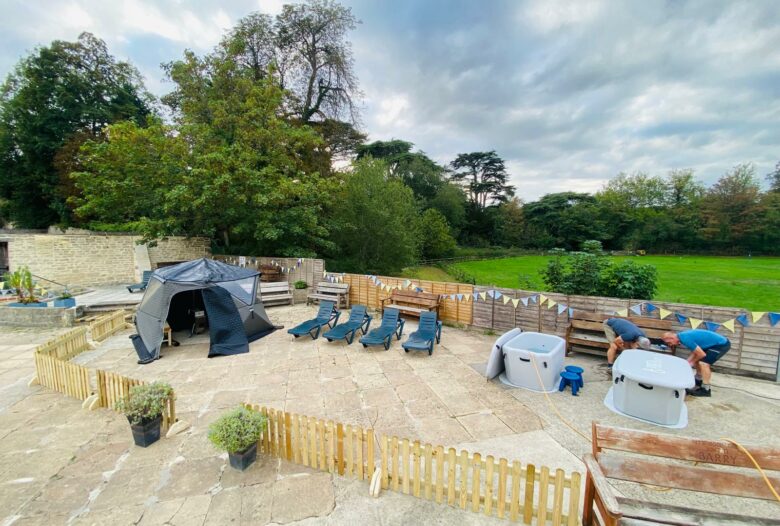 The sauna, plunge pools and sun loungers on the poolside terrace